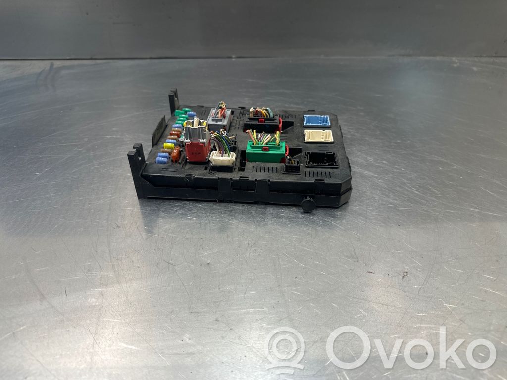 Citroen C5 Sulakemoduuli 