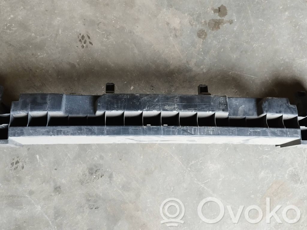 Renault Captur Rear bumper support beam 