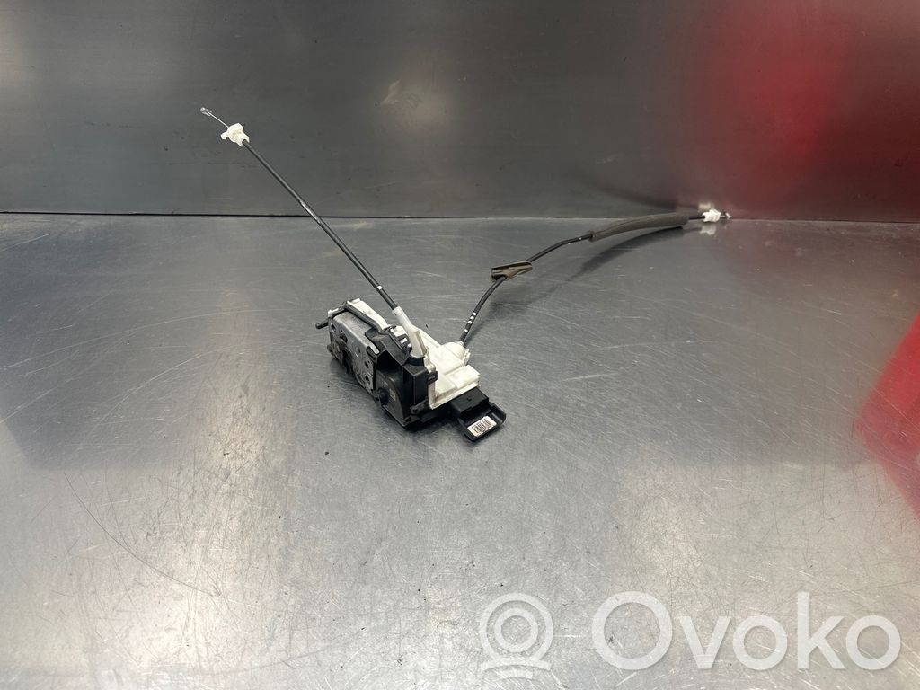 Citroen C3 Priekšpusē slēdzene 