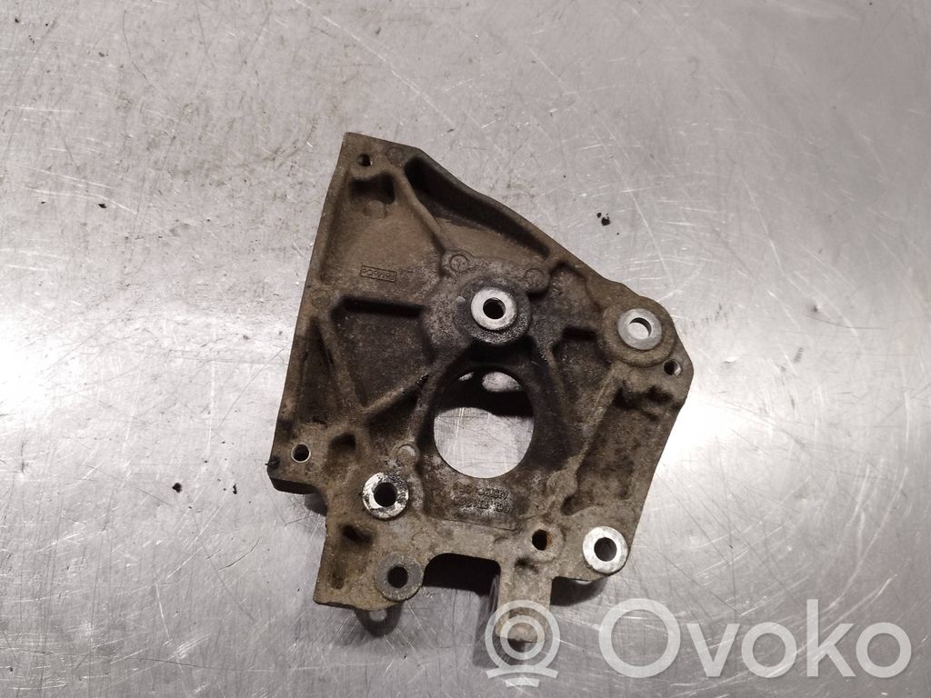 Volvo V50 A/C compressor mount bracket 