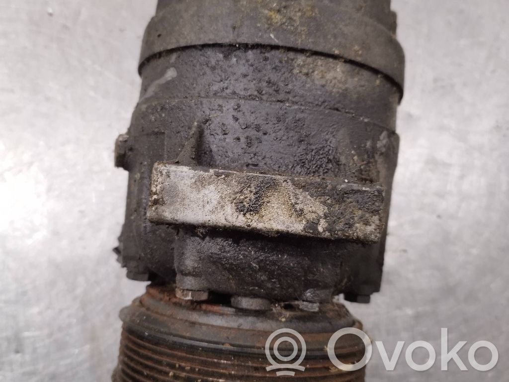 Renault Master II Klimakompressor Pumpe 