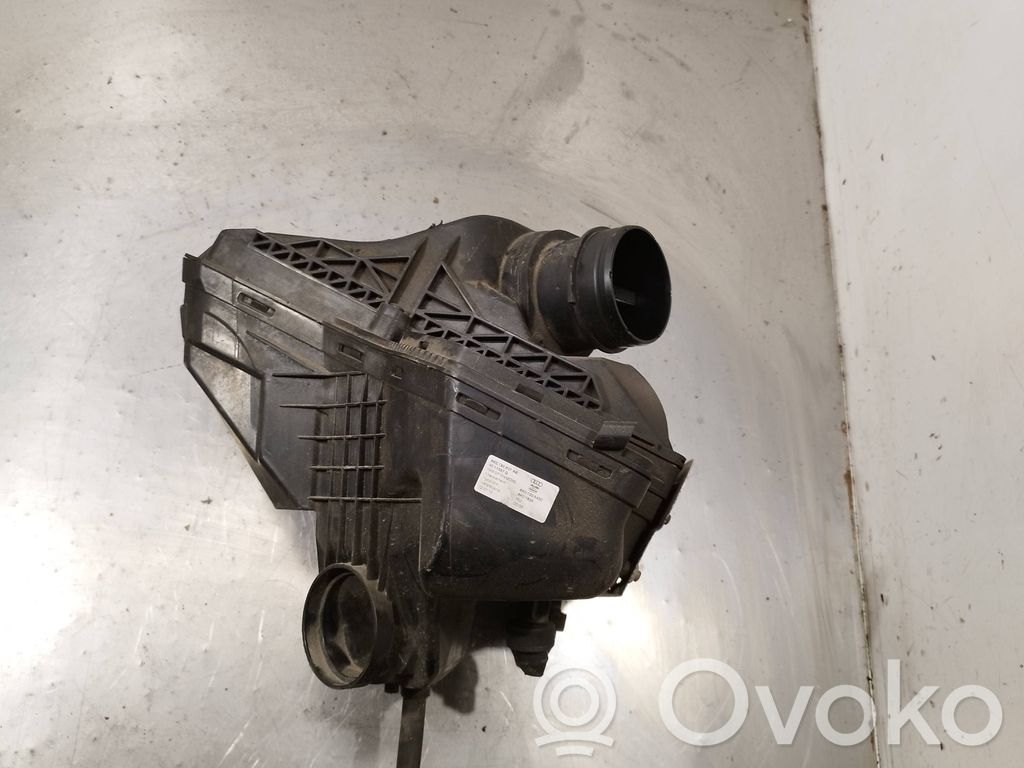 Audi A5 8T 8F Luftfilterkasten 