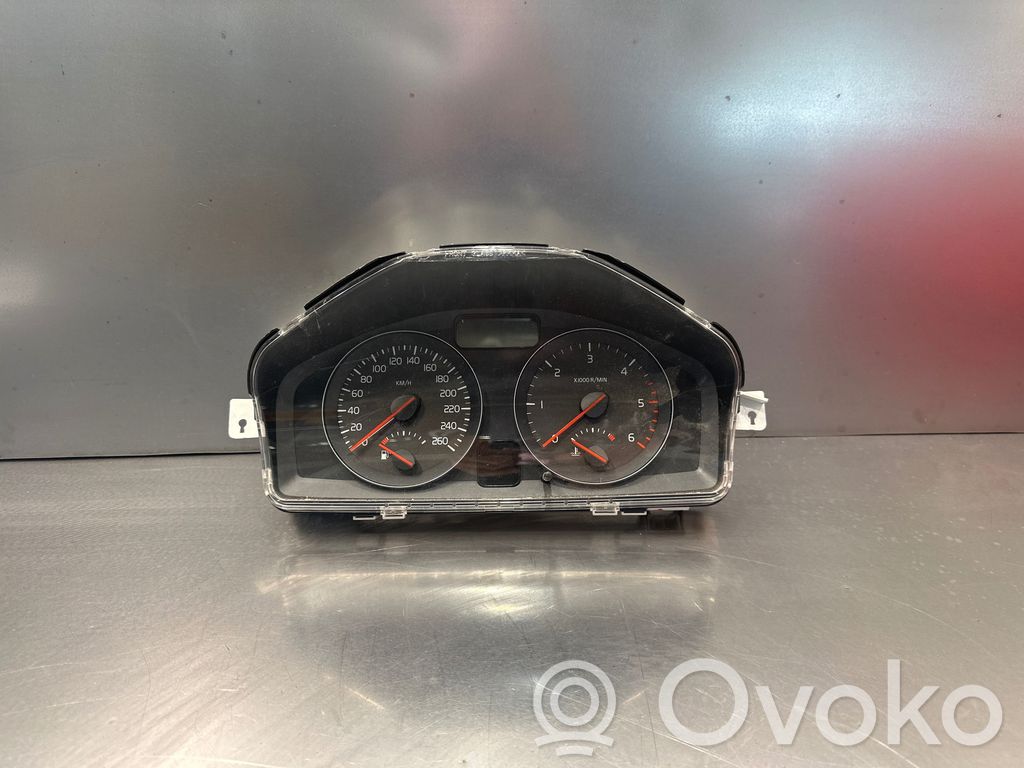 Volvo V50 Speedometer (instrument cluster) 