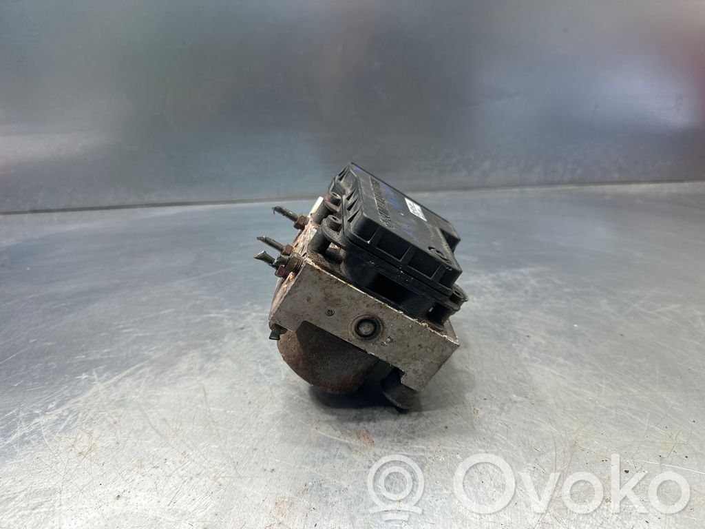 Mitsubishi Outlander ABS bloks 