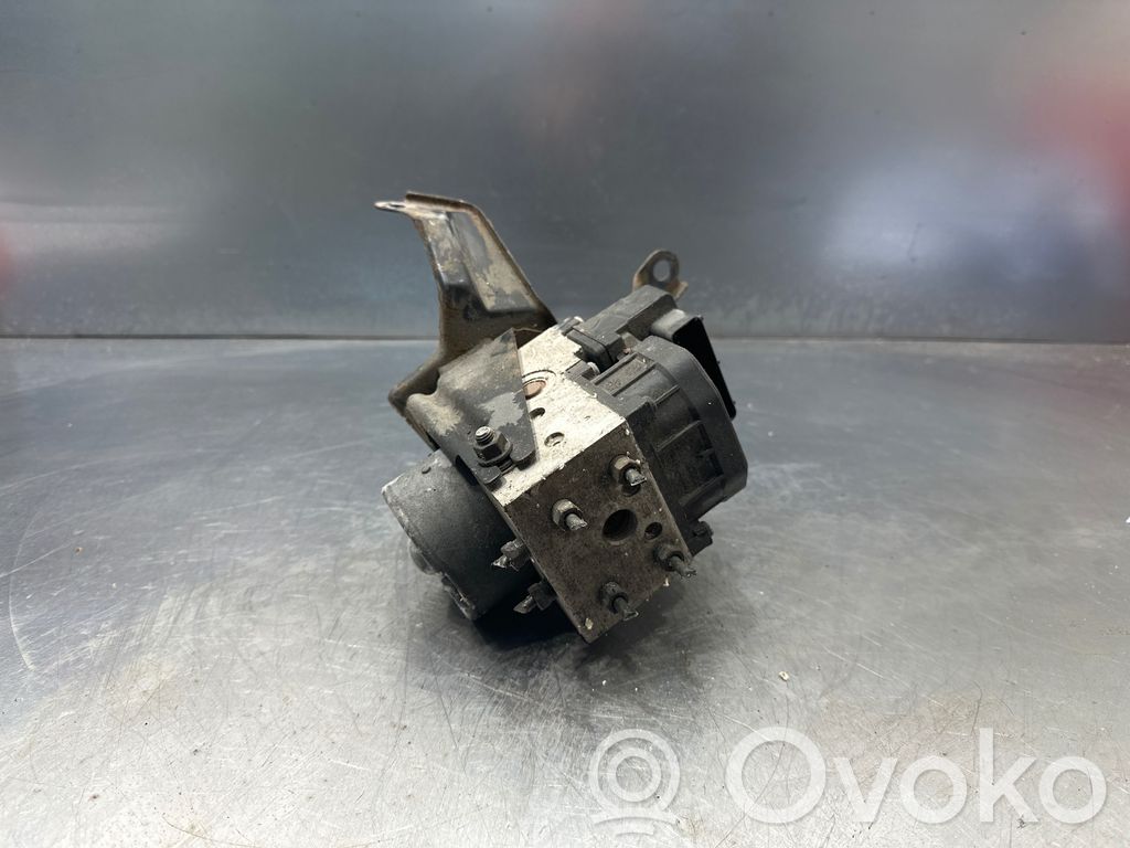 Toyota Corolla E120 E130 ABS Blokas 
