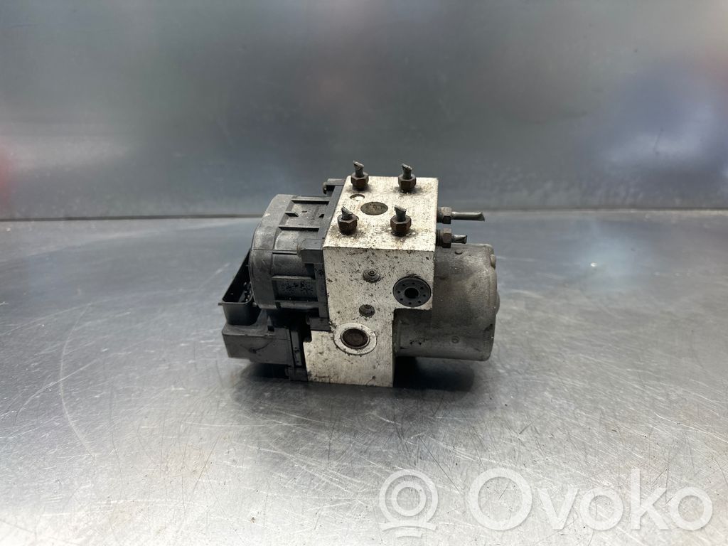 Toyota Corolla E120 E130 ABS Blokas 