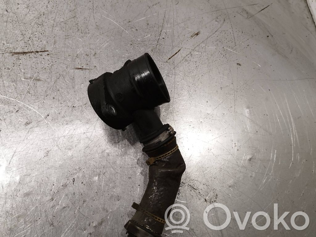 Volvo V60 Ansaugrohr Ansaugschlauch Turbolader 