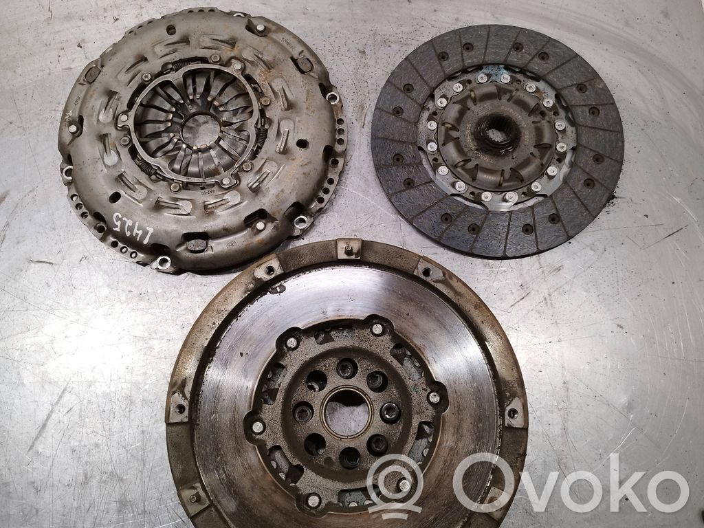 Ford Mondeo MK V Sankabos komplektas 