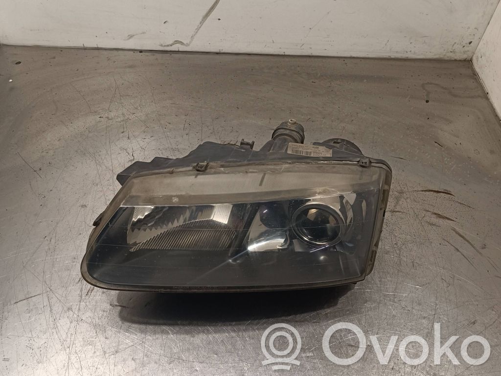 Renault Avantime Phare frontale 