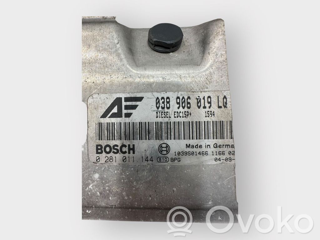 Volkswagen PASSAT B5.5 Engine control unit/module 