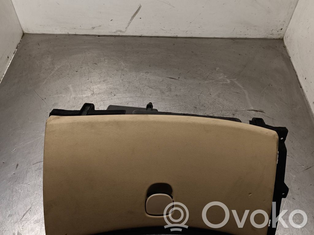 Alfa Romeo 159 Daiktadėžė 