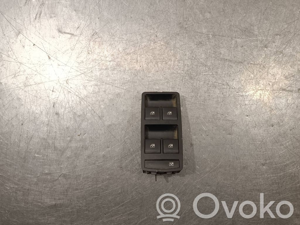 Opel Insignia A Electric window control switch 
