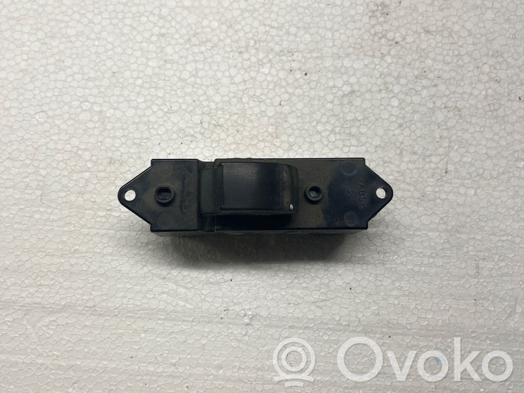 Mitsubishi Outlander Electric window control switch 