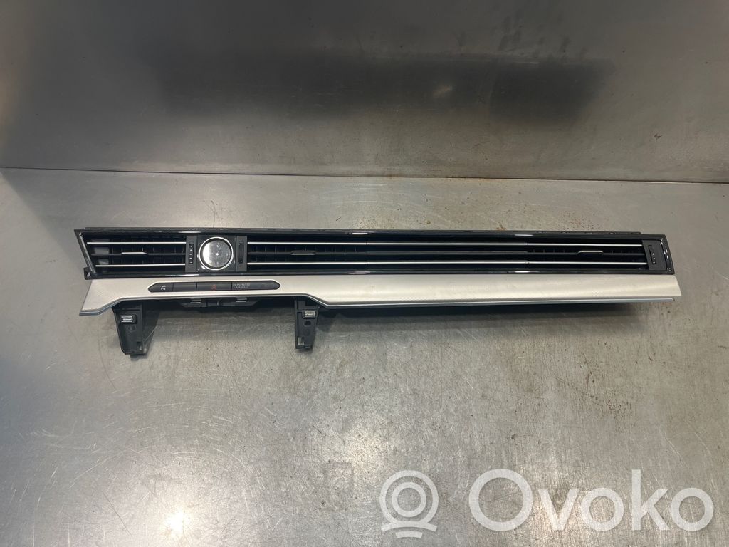 Volkswagen PASSAT B8 Grilă ventilație centrală 