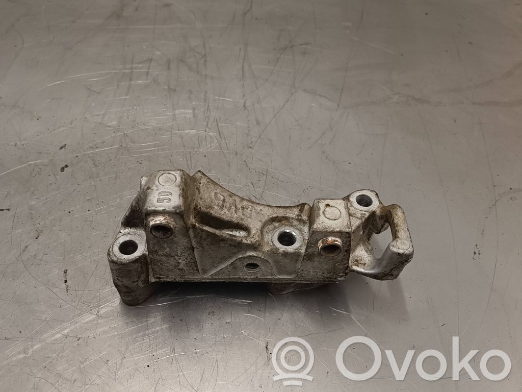 Engine mounting bracket   9688615780