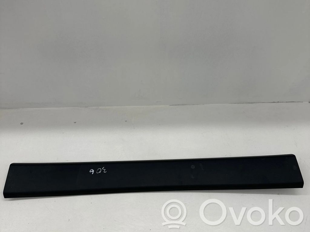BMW 5 E60 E61 Tailgate/trunk upper cover trim 