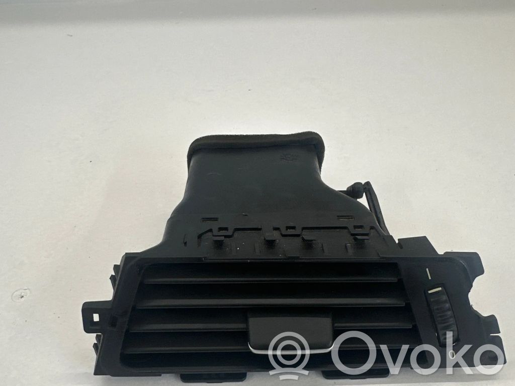 BMW 3 E90 E91 Salono oro latakas (-ai) 