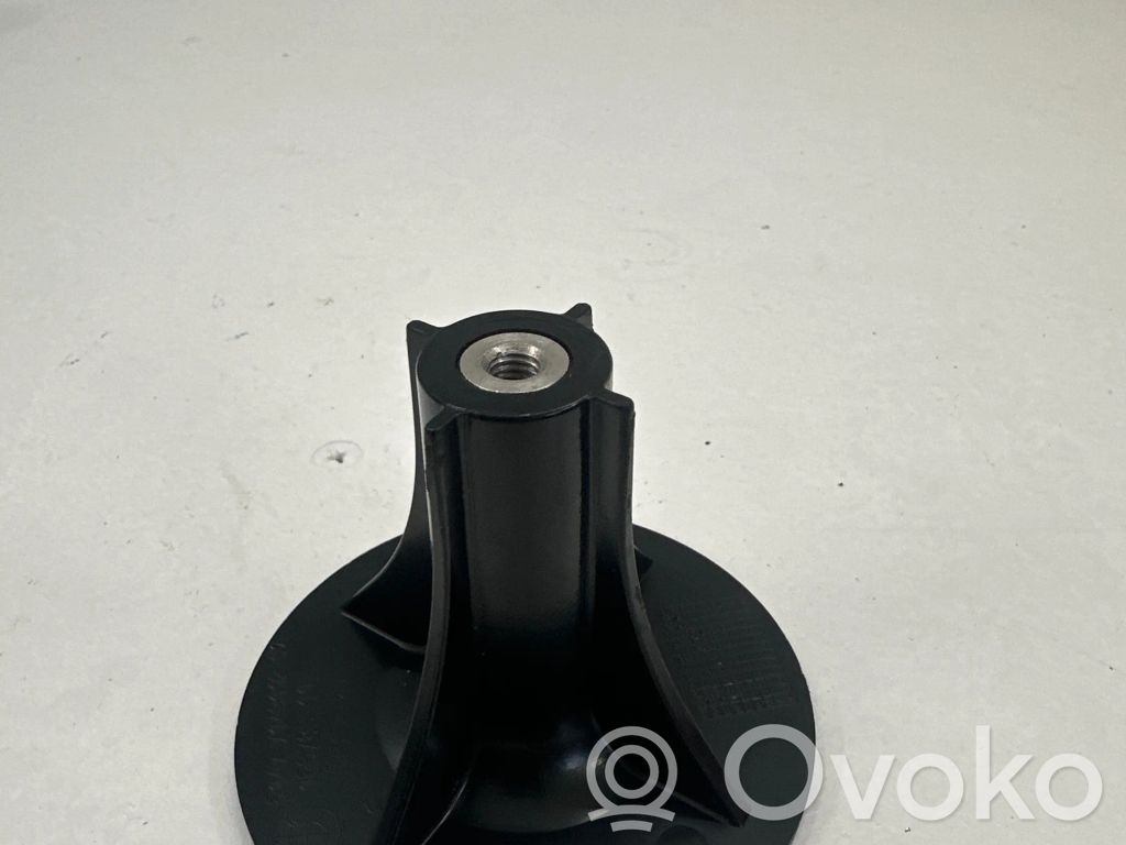 BMW 3 E90 E91 Spare wheel bolt 