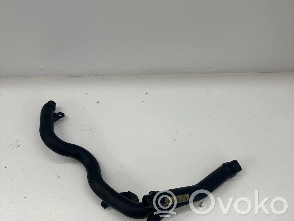 BMW 3 E90 E91 Engine coolant pipe/hose 
