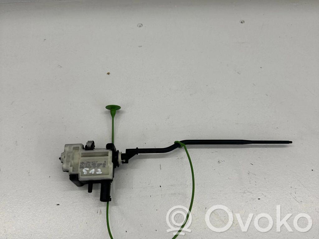 BMW 3 E90 E91 Degalų bako dangtelio spyna 