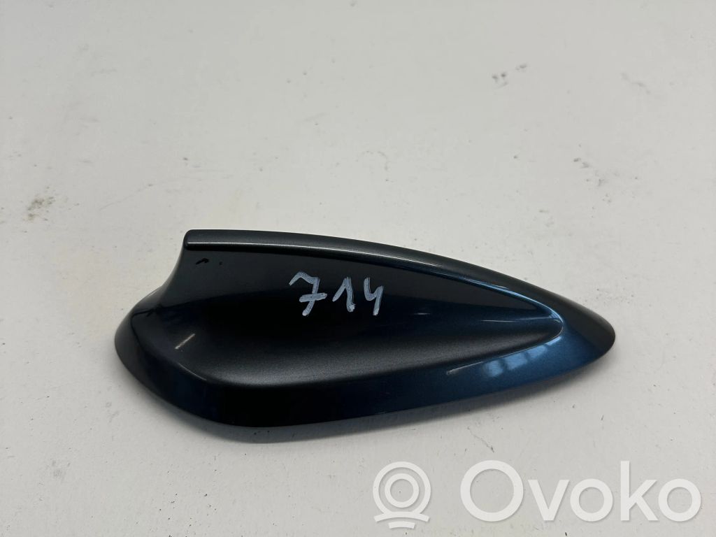 BMW 3 F30 F35 F31 Osłona anteny dachowej GPS 