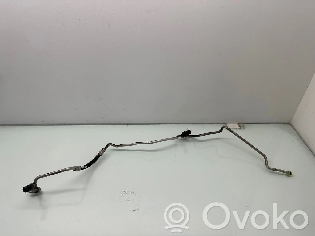 BMW 5 E60 E61 Air conditioning (A/C) pipe/hose 