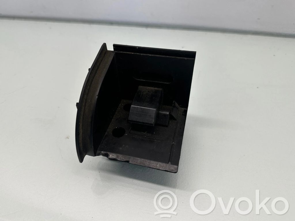 BMW 5 E60 E61 Parcel shelf load cover mount bracket 