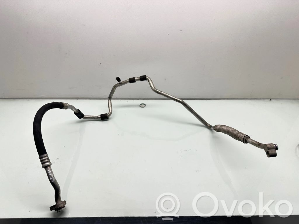 Volkswagen PASSAT B7 Tuyau de climatisation 