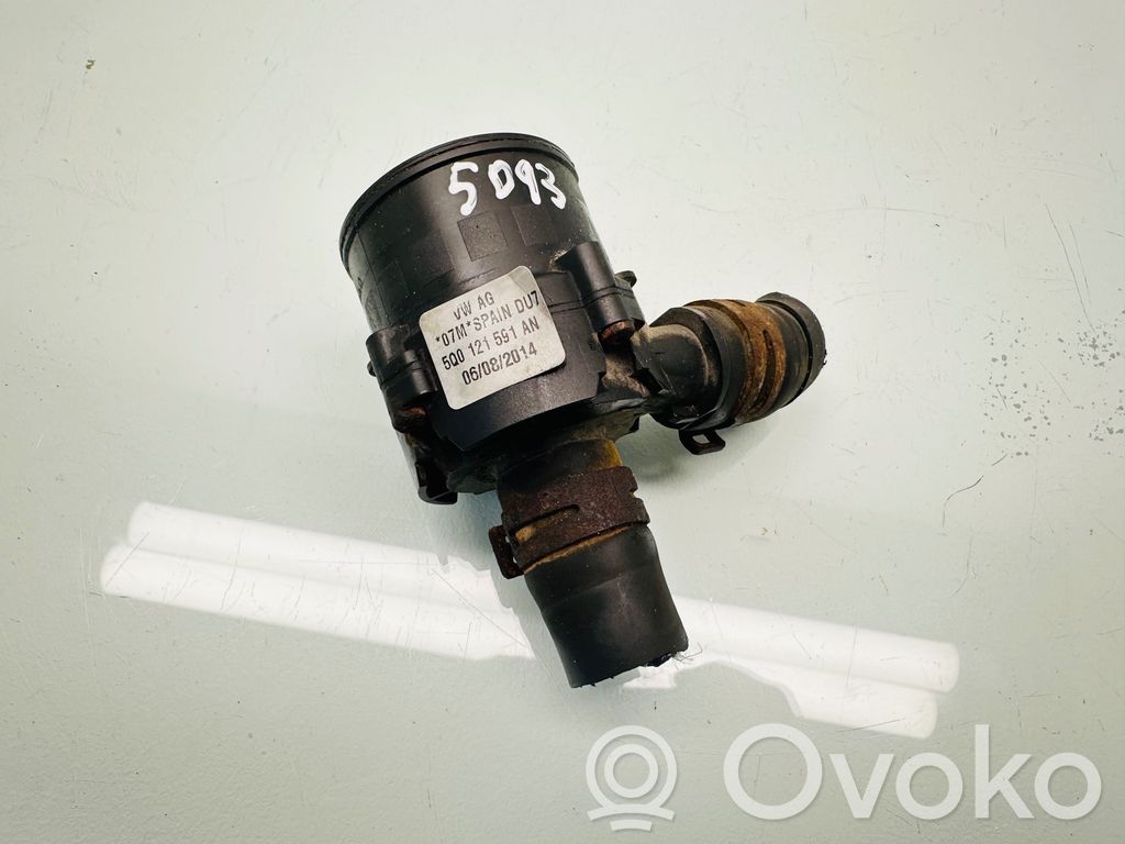 Volkswagen Jetta VI Pompa cyrkulacji / obiegu wody 