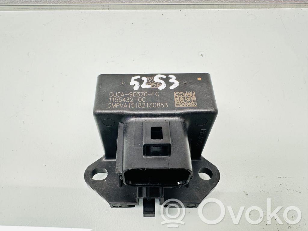 Ford Fusion II Unité de commande / module de pompe à carburant 