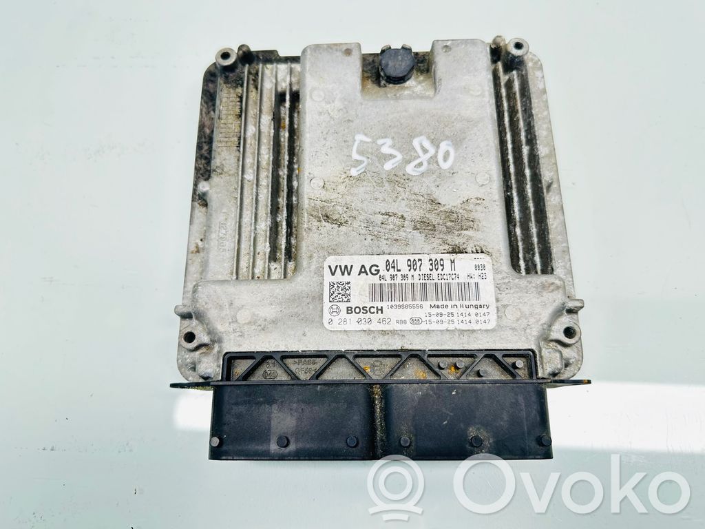 Volkswagen PASSAT B8 Engine control unit/module 