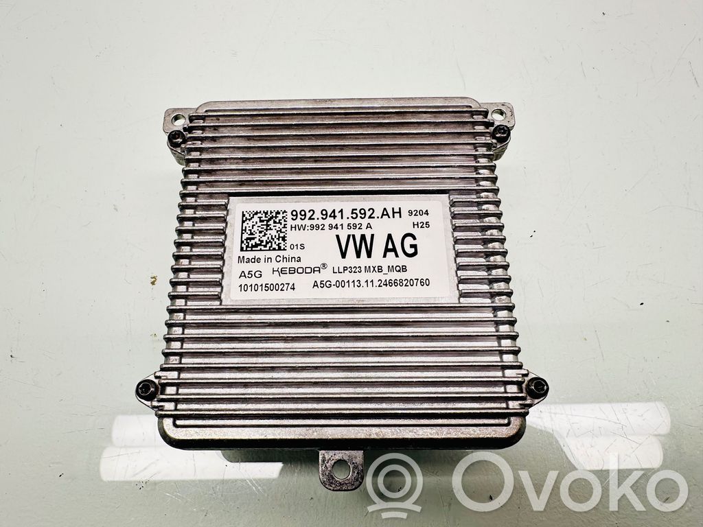 Volkswagen PASSAT B8 Unidad de control/módulo de los faros xenón 