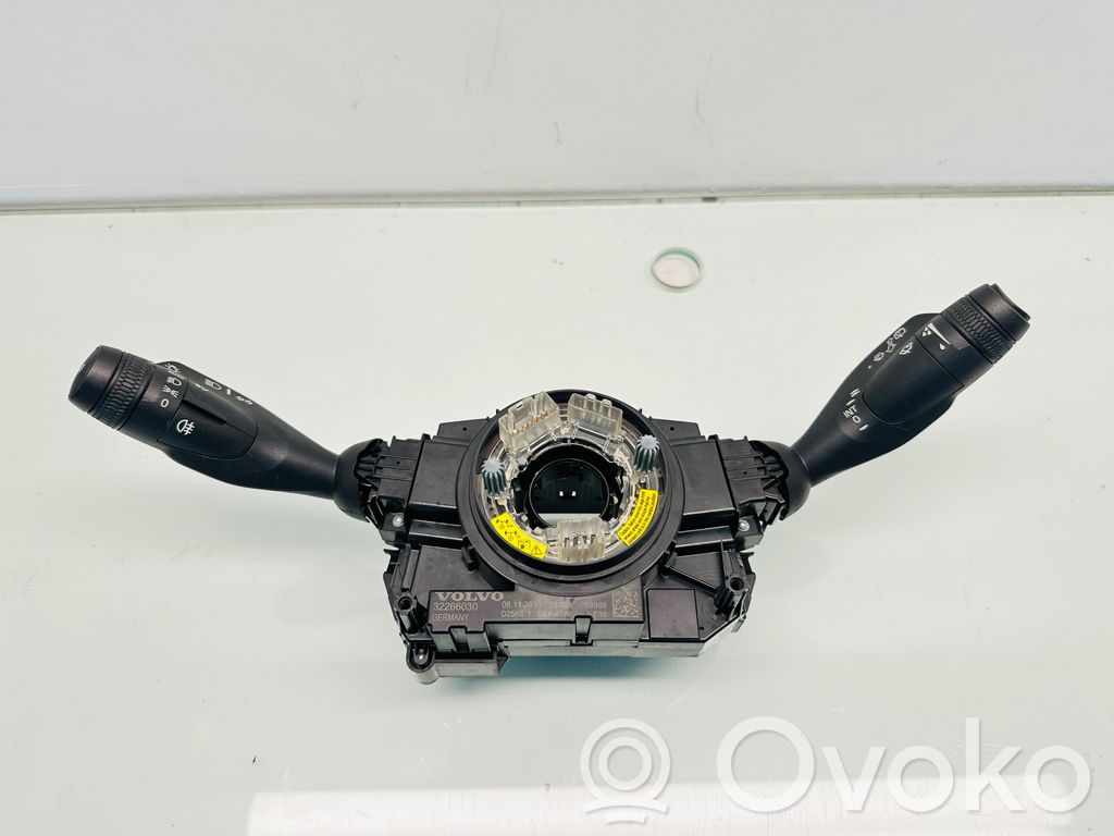 Volvo V60 Interruptor/palanca de limpiador de luz de giro 