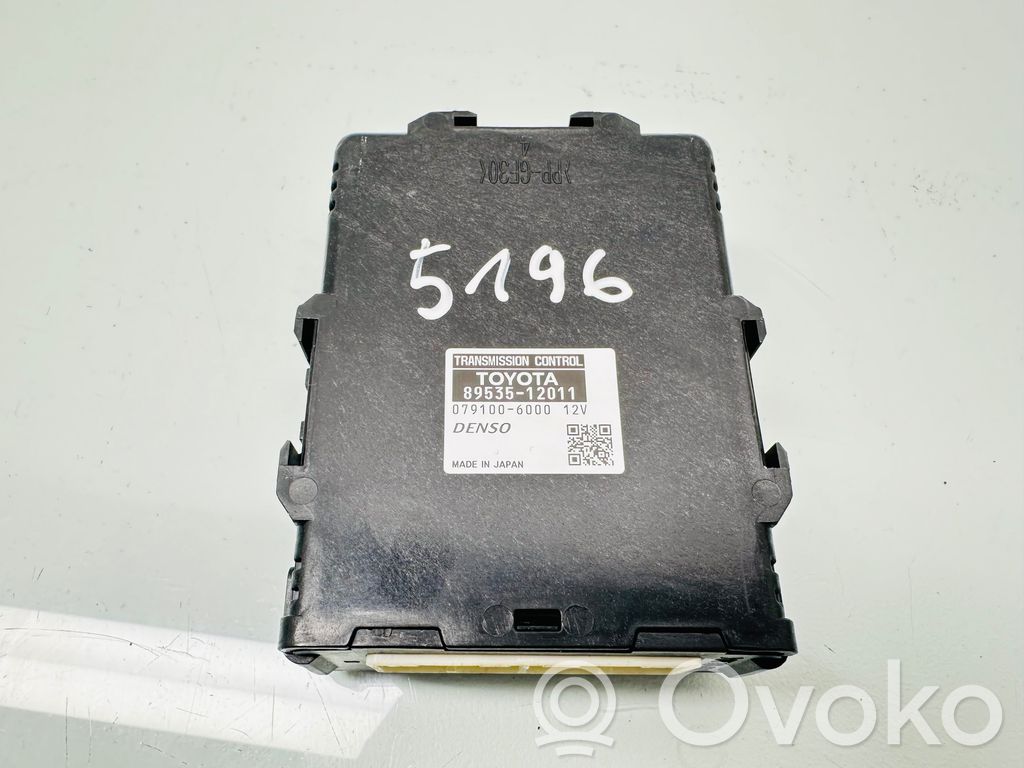 Toyota Auris E180 Gearbox control unit/module 