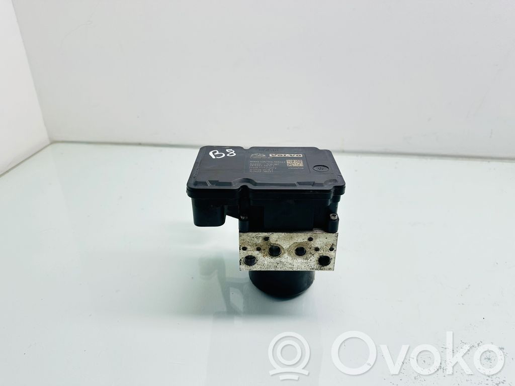 Volvo V60 ABS bloks 