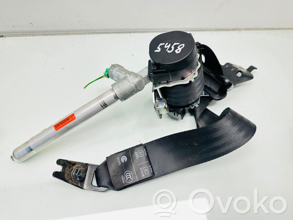 Volvo V70 Cinturón trasero 