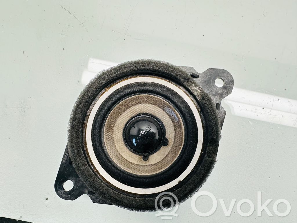 Mazda CX-5 Panel speaker 