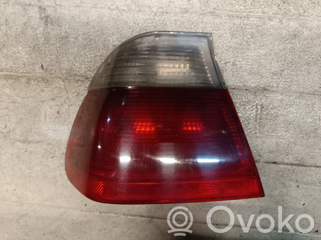 BMW 3 E46 Galinis žibintas kėbule 