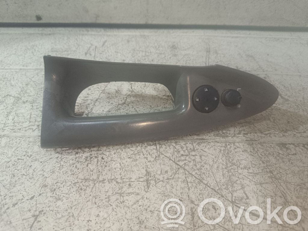 Audi A4 S4 B5 8D Wing mirror switch 