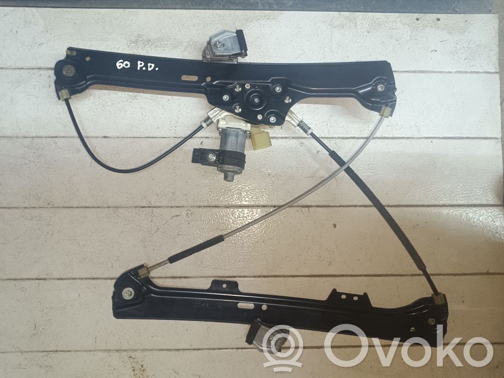 Mécanisme de lève-vitre avec moteur   7184384E