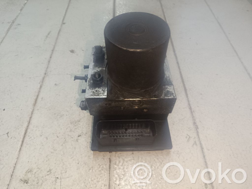 BMW 5 E60 E61 ABS bloks 