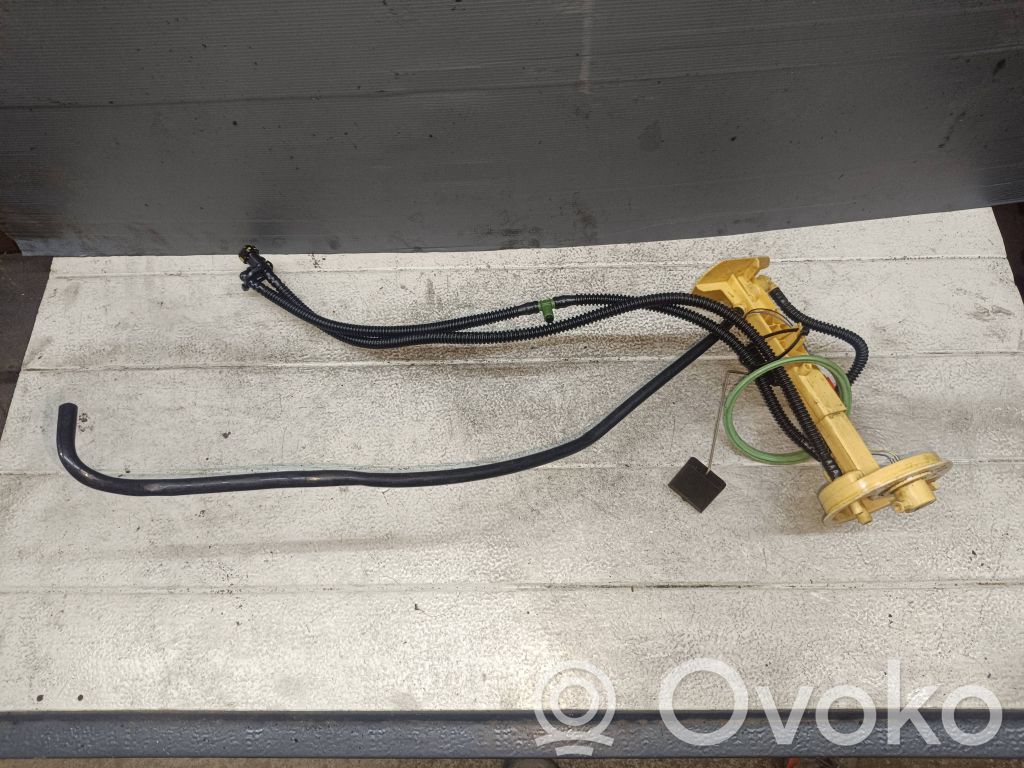 BMW X5 E70 Fuel level sensor 