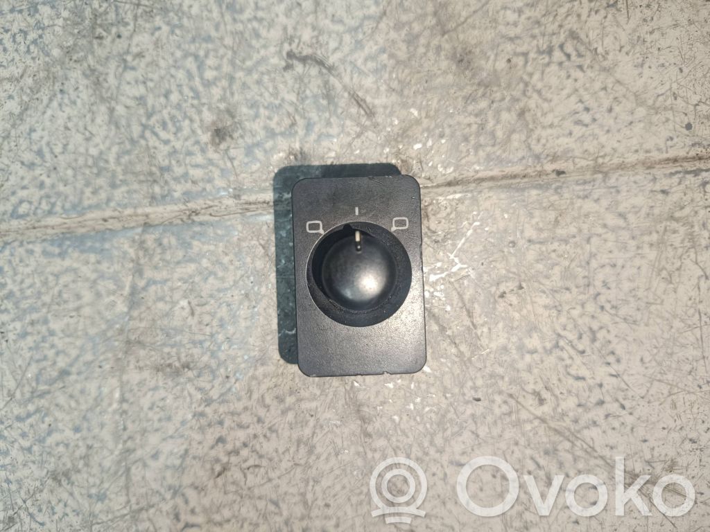 Wing mirror switch   4B0959551