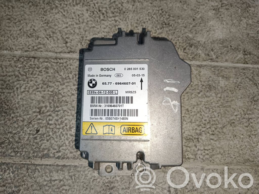 BMW 1 E81 E87 Airbag control unit/module 