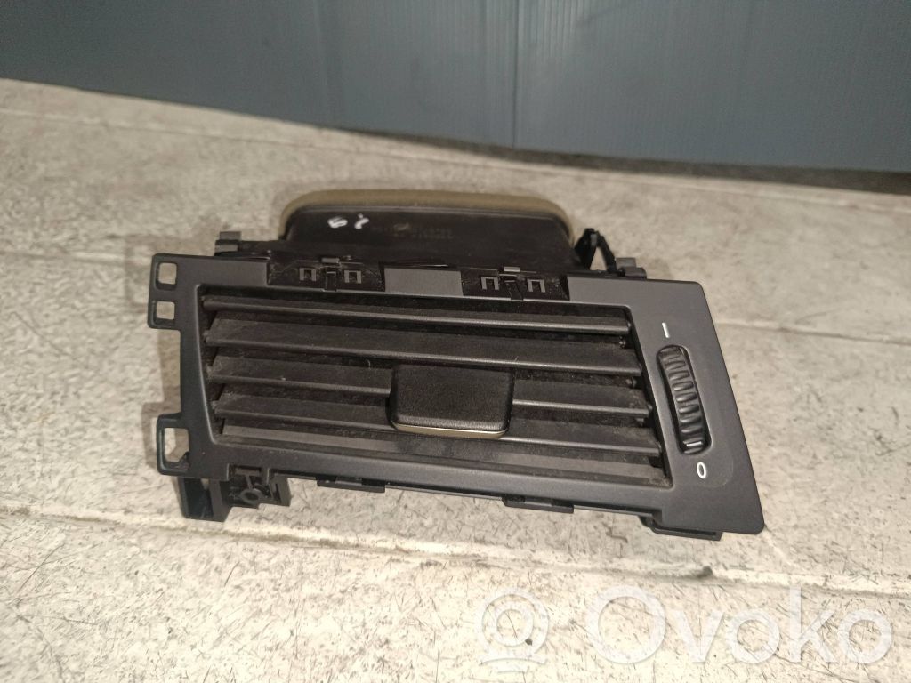 BMW 5 E60 E61 Sānu gaisa režģis 