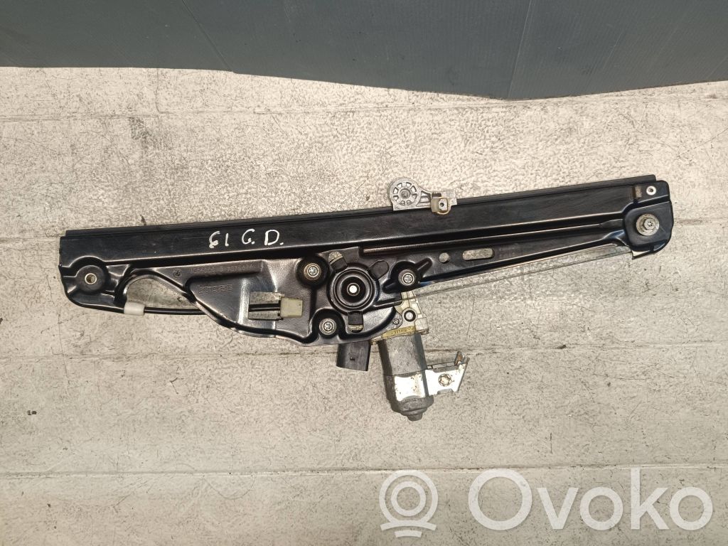 Rear door window regulator with motor   7075674E