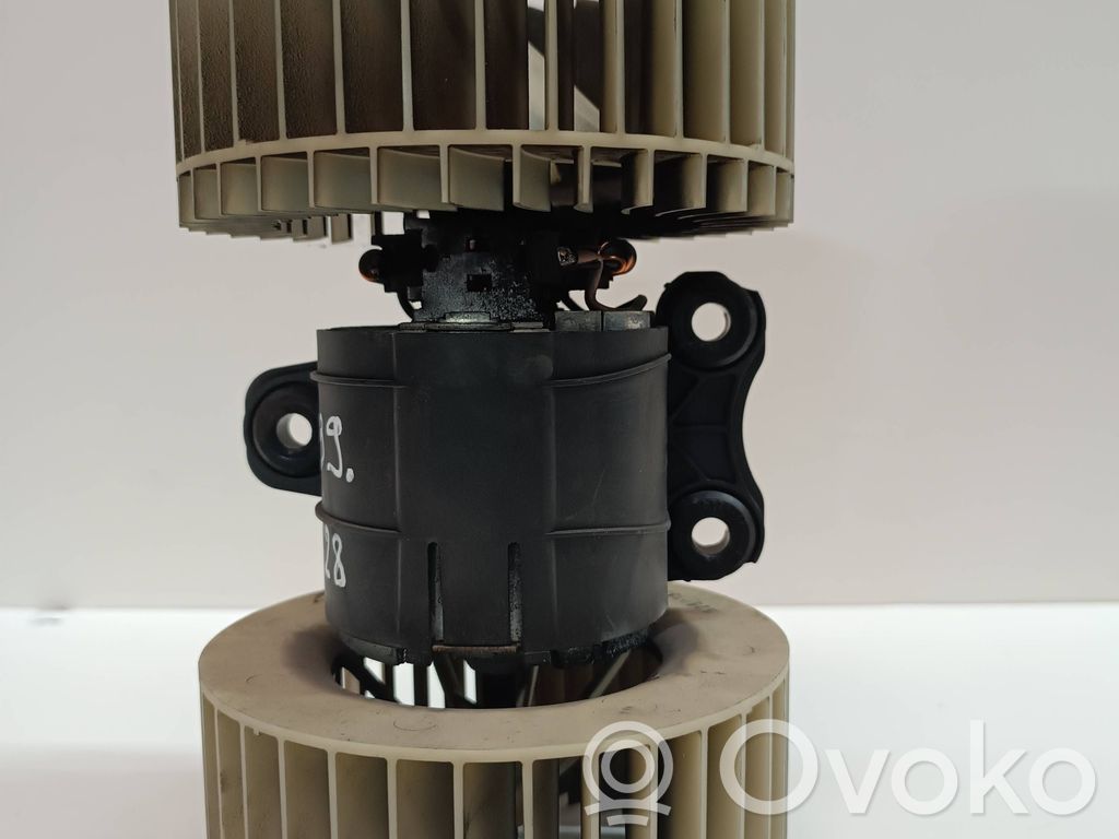 Pulseur d'air habitacle   6528