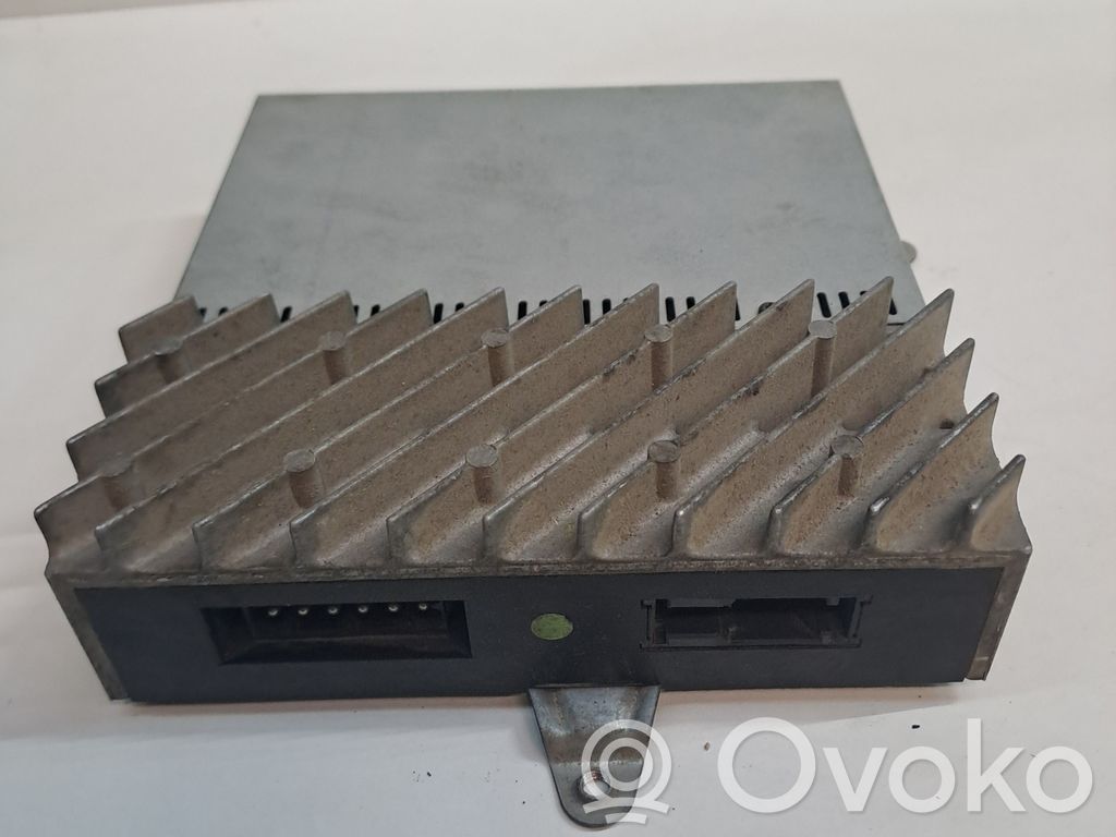 BMW 5 E39 Sound amplifier 