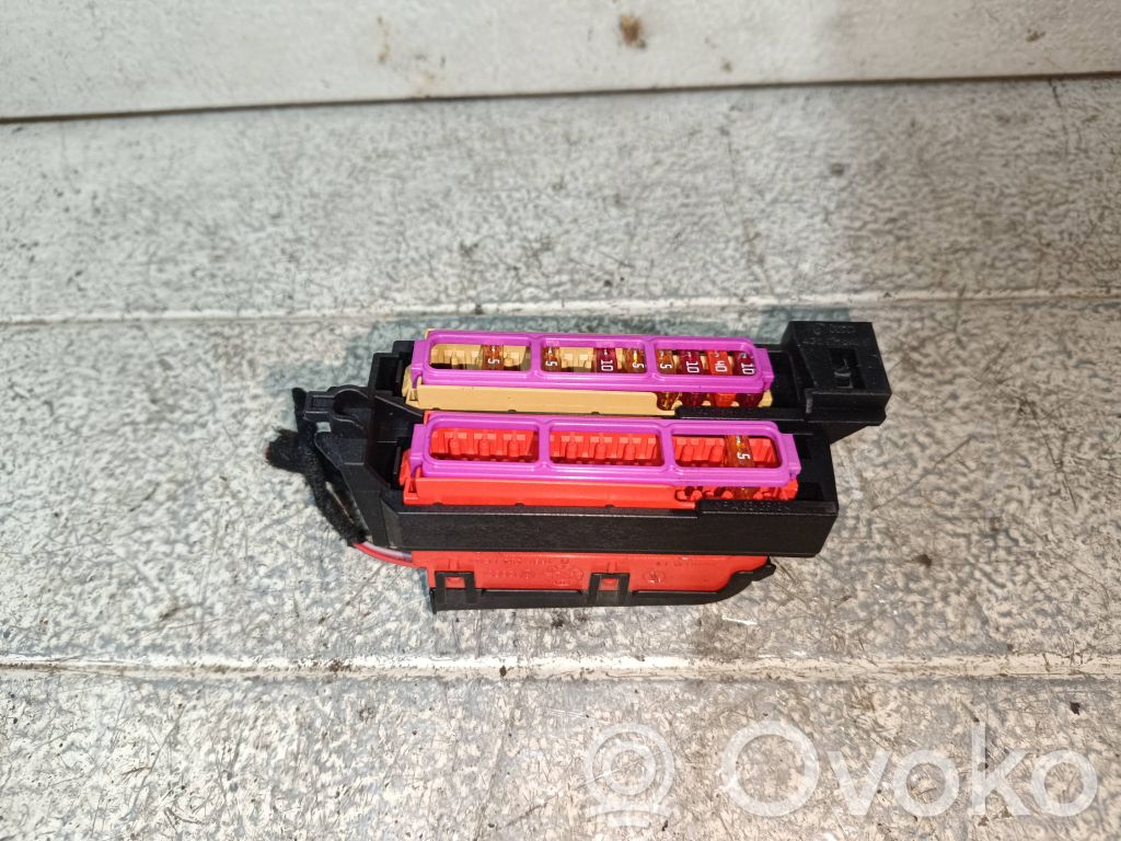 Audi A6 S6 C7 4G Fuse module 
