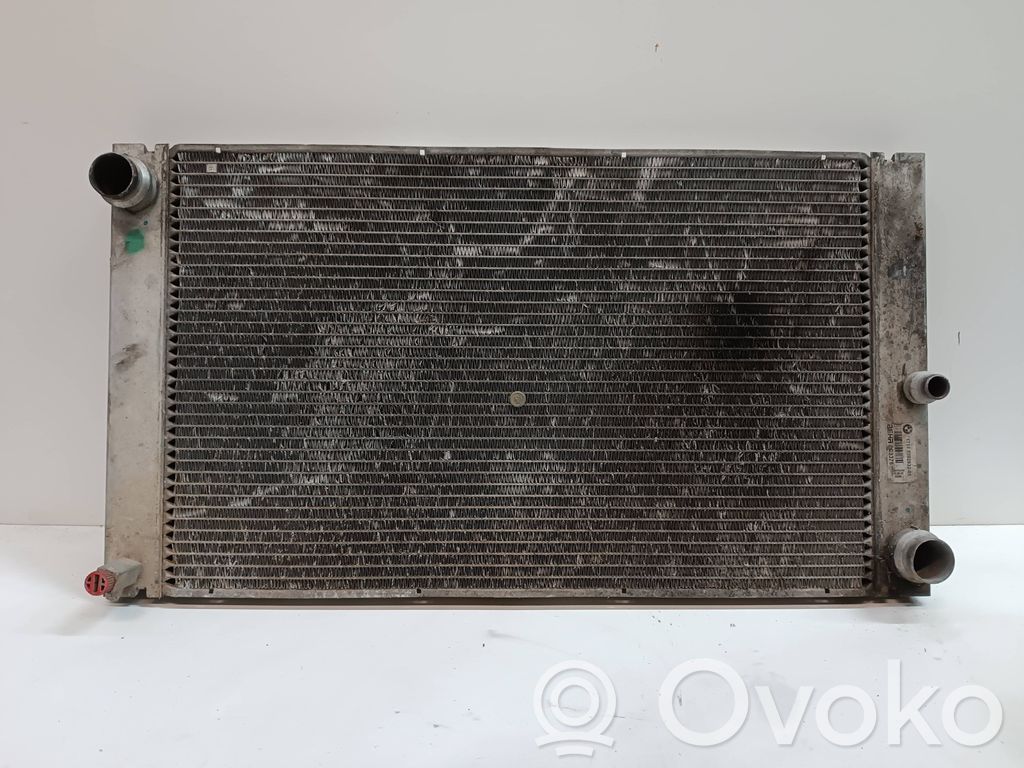 BMW 5 E60 E61 Wasserkühler 